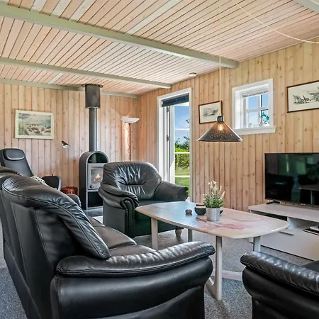 Nanja - 759m From The Sea In Nw Jutland By Interhome